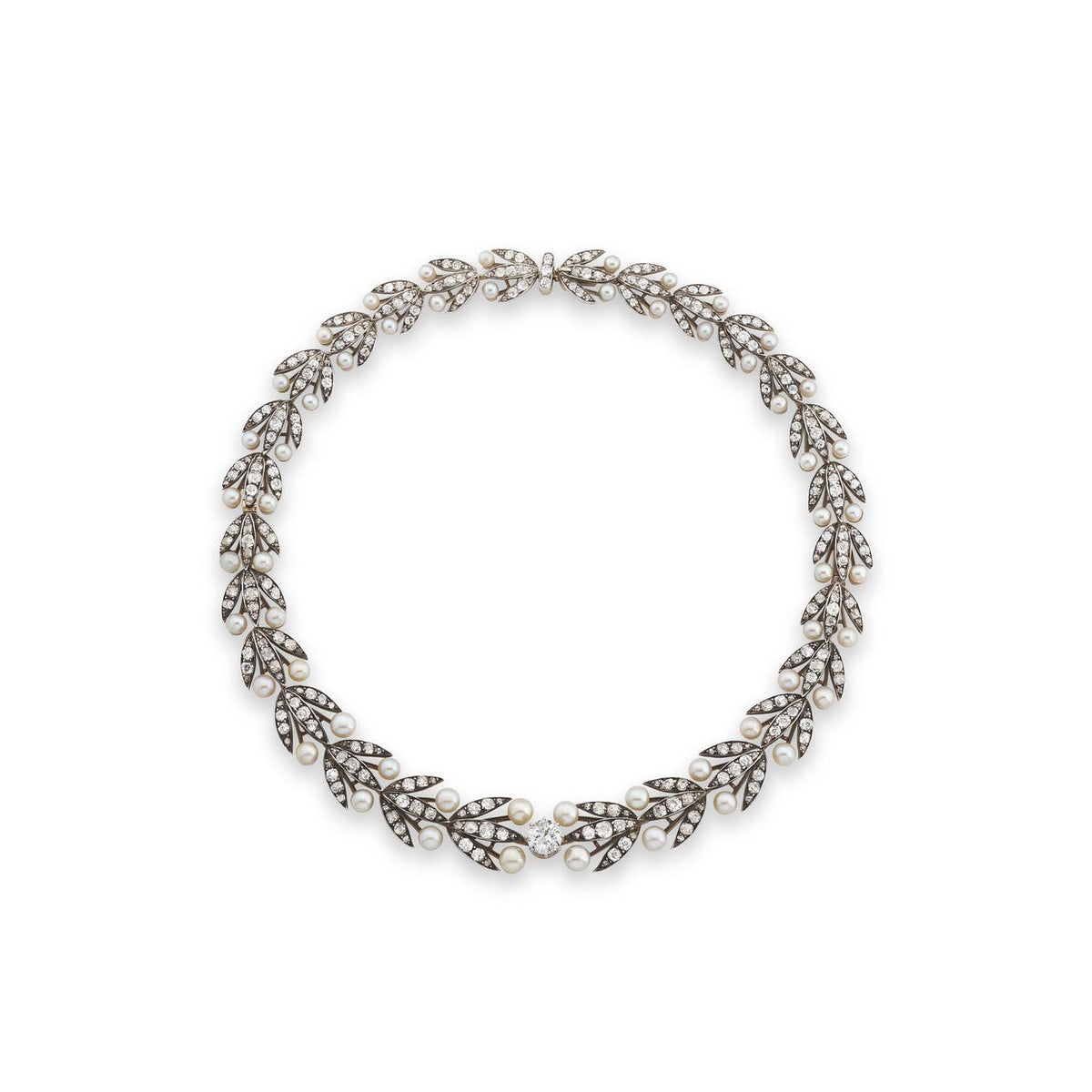 Collier Boucheron Perles — auction-inspired