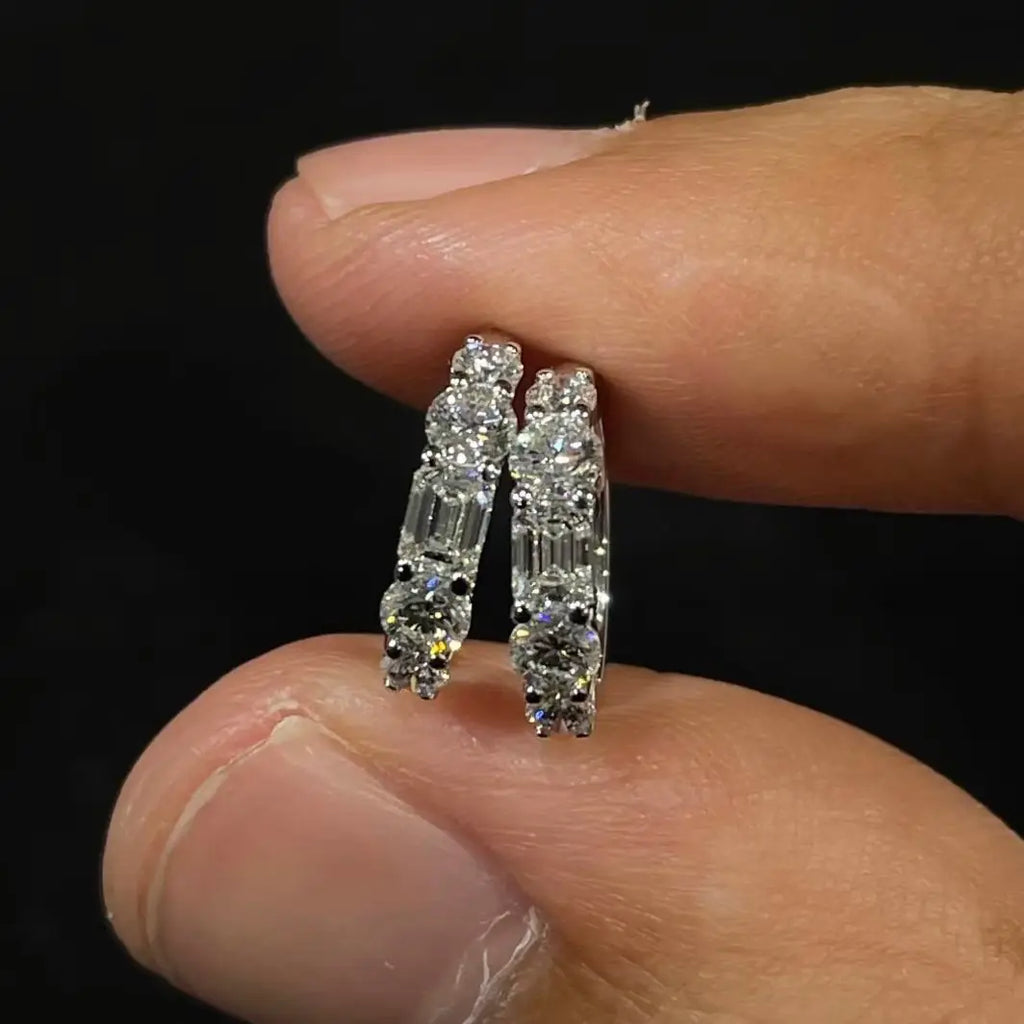 Nivécole pavé ear cuff detail