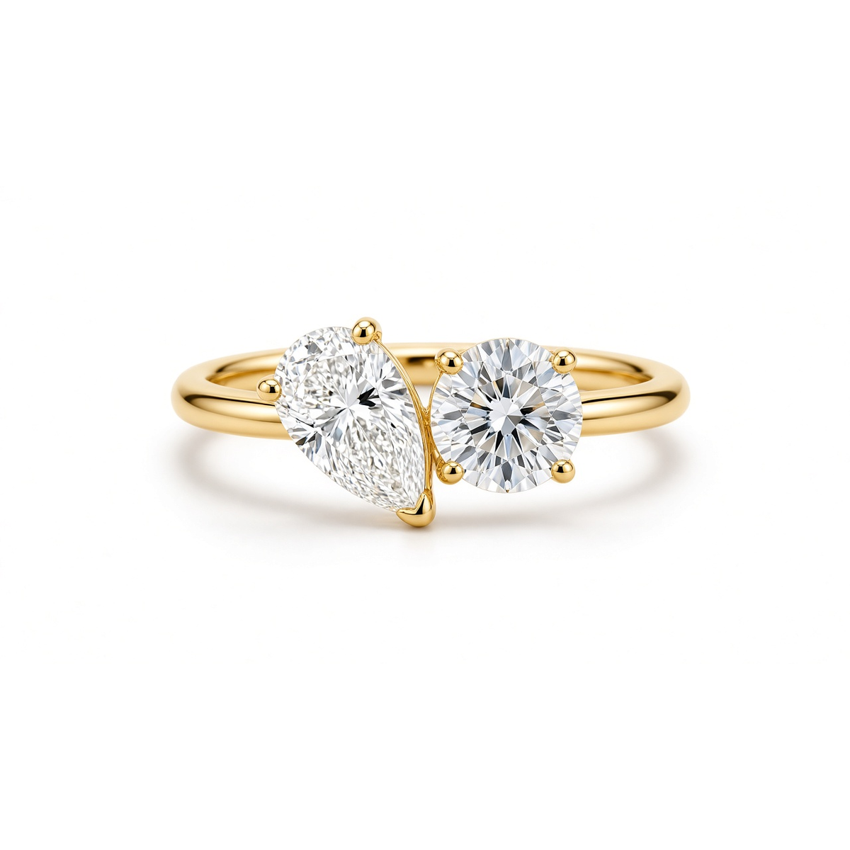 Ovamarq Toi et Moi Ring · 双影对钻戒